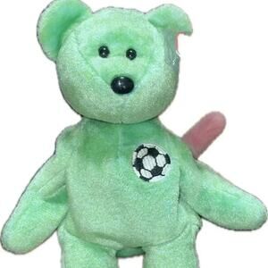TY Beanies Babies Kicks Bear, 1998, Soccer Bear, Super Rare